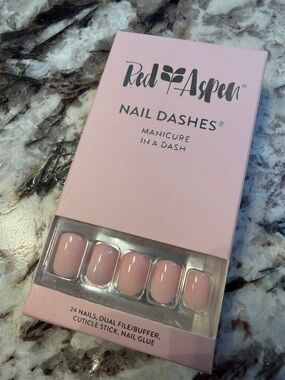 Red Aspen Pink Nail Dashes - Press-On Manicure